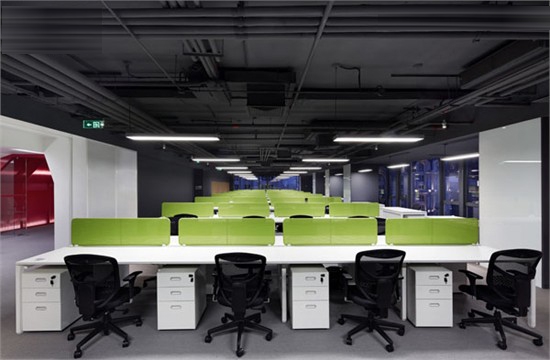 办公室装修工程办公桌椅的选购技巧