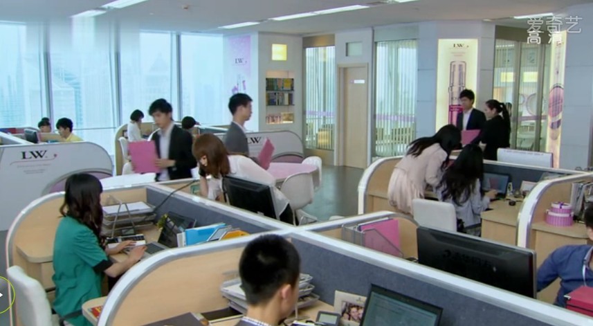 办公区设计效果图