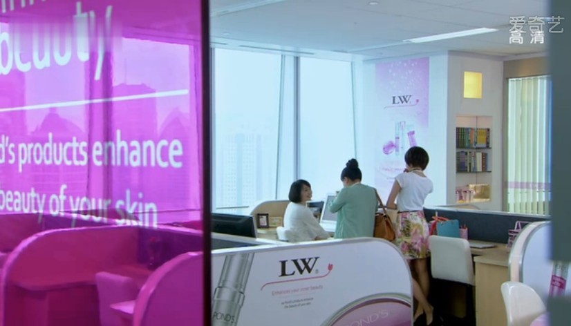 办公区设计效果图