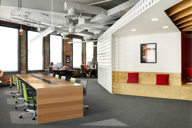 办公空间暴露性感的设计